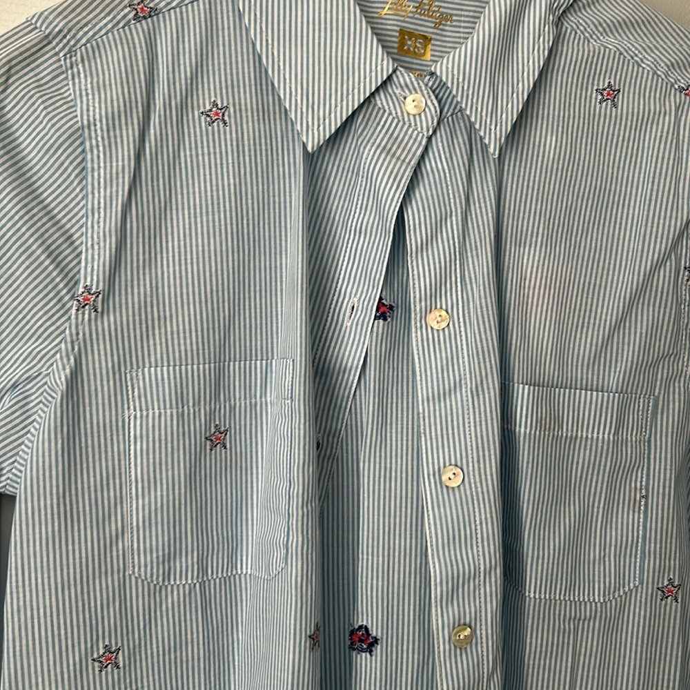 NWT Lily Pulitzer Sea View Button Down- Seaside Star - Picture 6 of 10